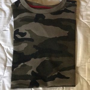 Army camouflage Ecko Unltd long sleeve shirt.